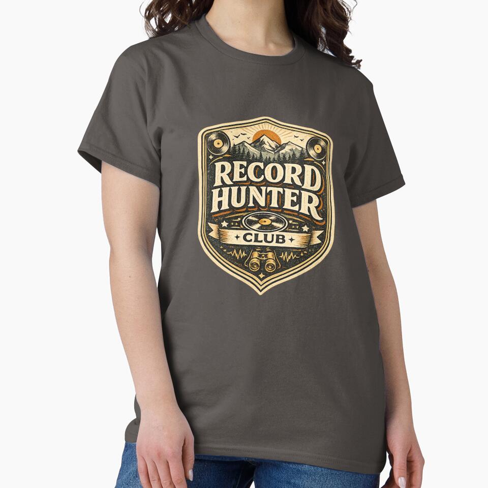 Record Hunter Club – Vintage Vinyl Adventure Badge by Golden Era Studio